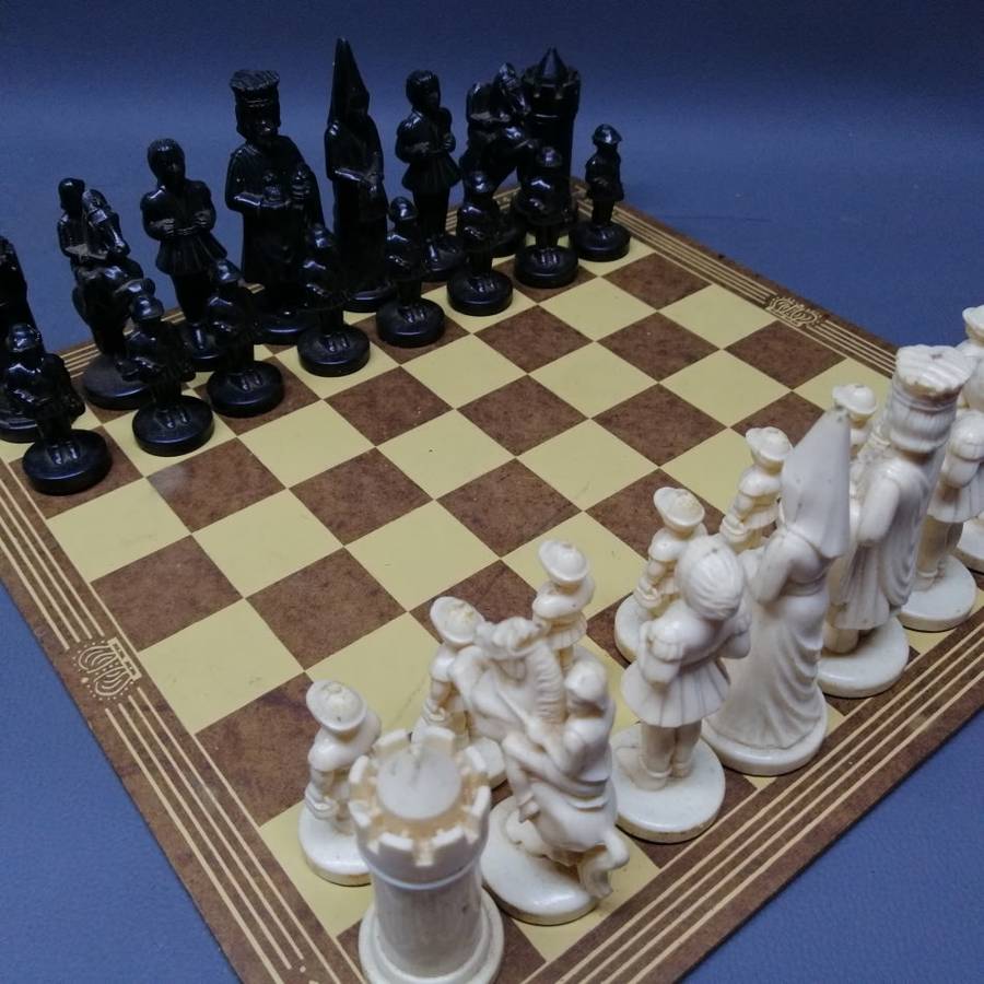 Complete Original Detailed Vintage Chess Set and Wood Board!!!