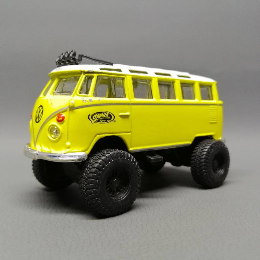 Original Maisto Die Cast Metal Volkswagen Van!!!