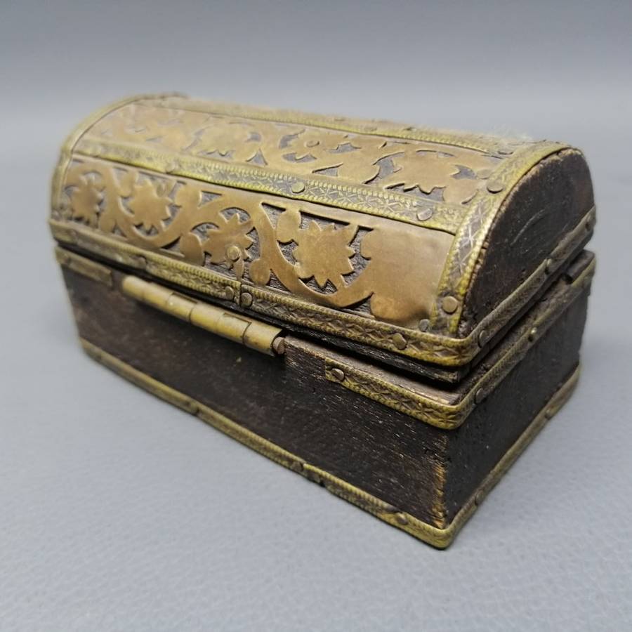 Vintage Handcrafted Brass and Wood Treasure Chest Styled Trinket Box!!!