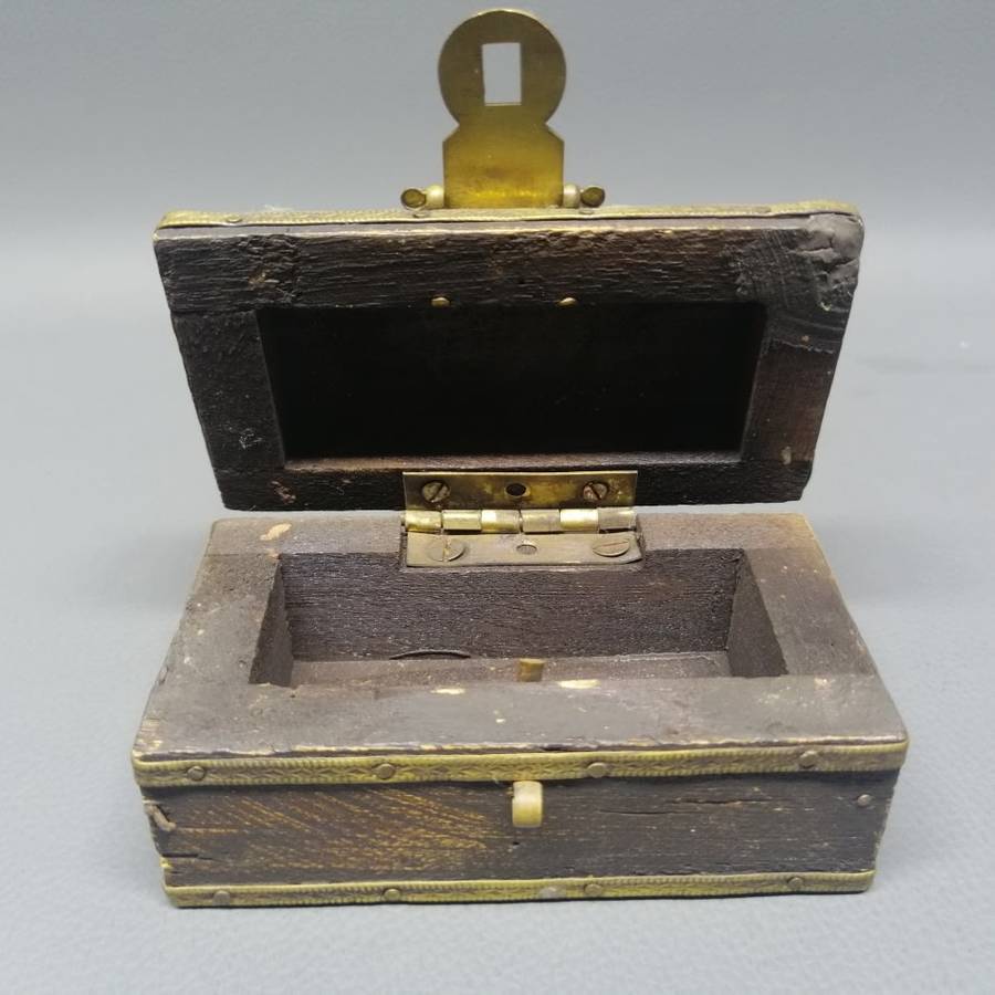 Vintage Handcrafted Brass and Wood Treasure Chest Styled Trinket Box!!!