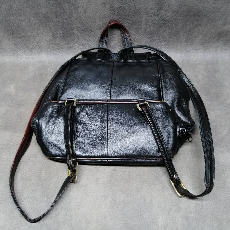 Super Cool!!! Vintage Genuine Leather Ladies Draw String Zipper Back Pack!!!