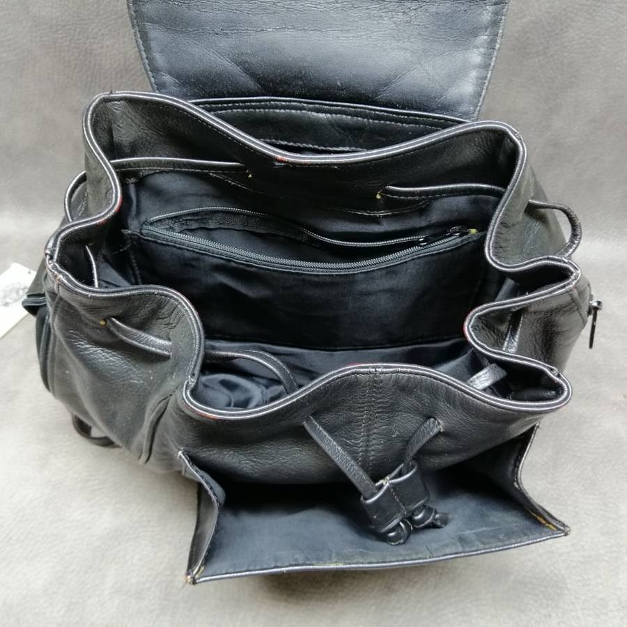 Super Cool!!! Vintage Genuine Leather Ladies Draw String Zipper Back Pack!!!