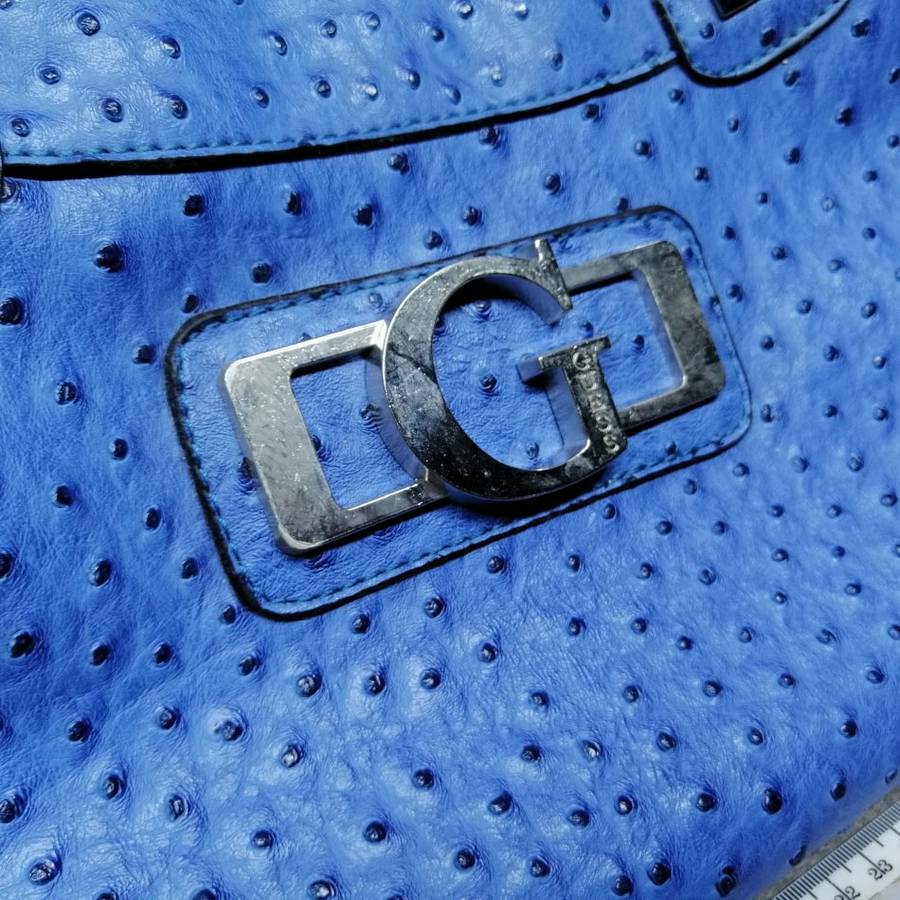 Fantastic!!! Luxury Guess Handbag. Like New!!!!!!