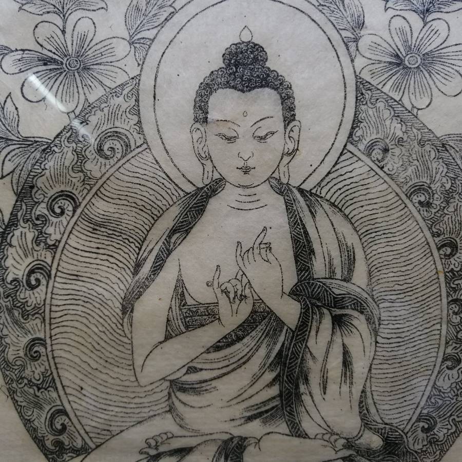Fantastic!!! Detailed Oriental Mono Block Print on Thin Silk Paper!!! 500mm x 410mm (1)