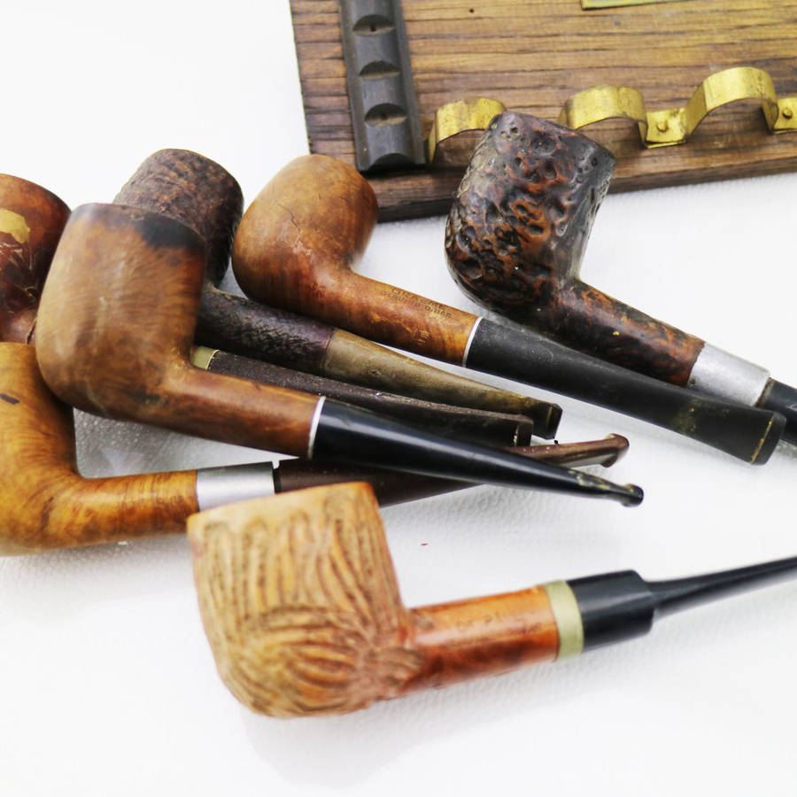 FANTASTIC!!! Original Seven Pipe Wall Mount Pipe Rack with Brass Plague and Pipes!!!