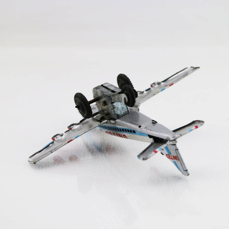Rare!!! Small Lithographed Japanese Tintoy United Airlines Aeroplane!!!