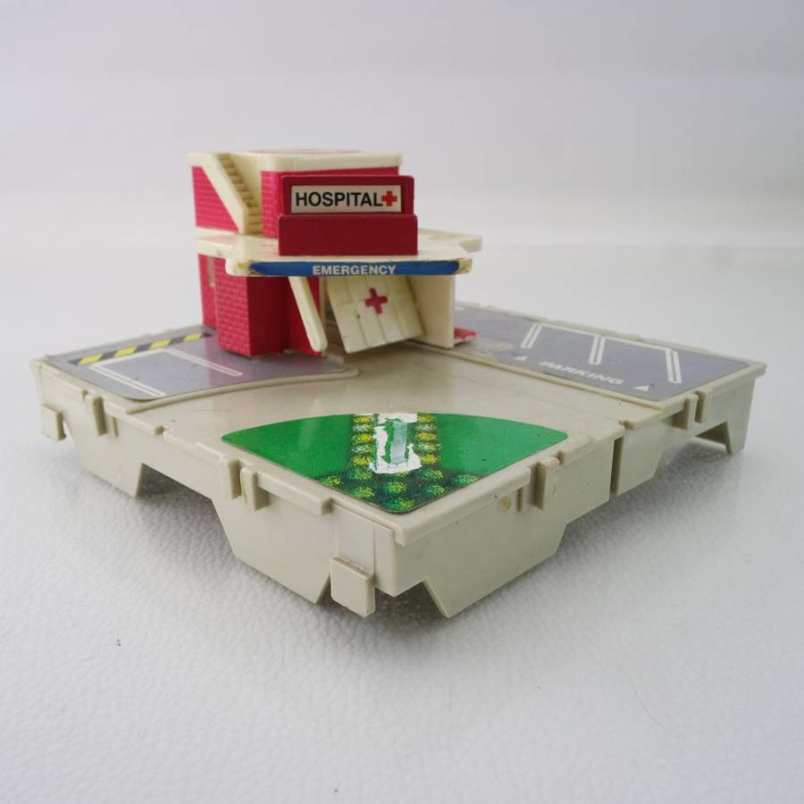 Original 1980's Micromachines Travel City Fold Up Hospital Play Set!!!