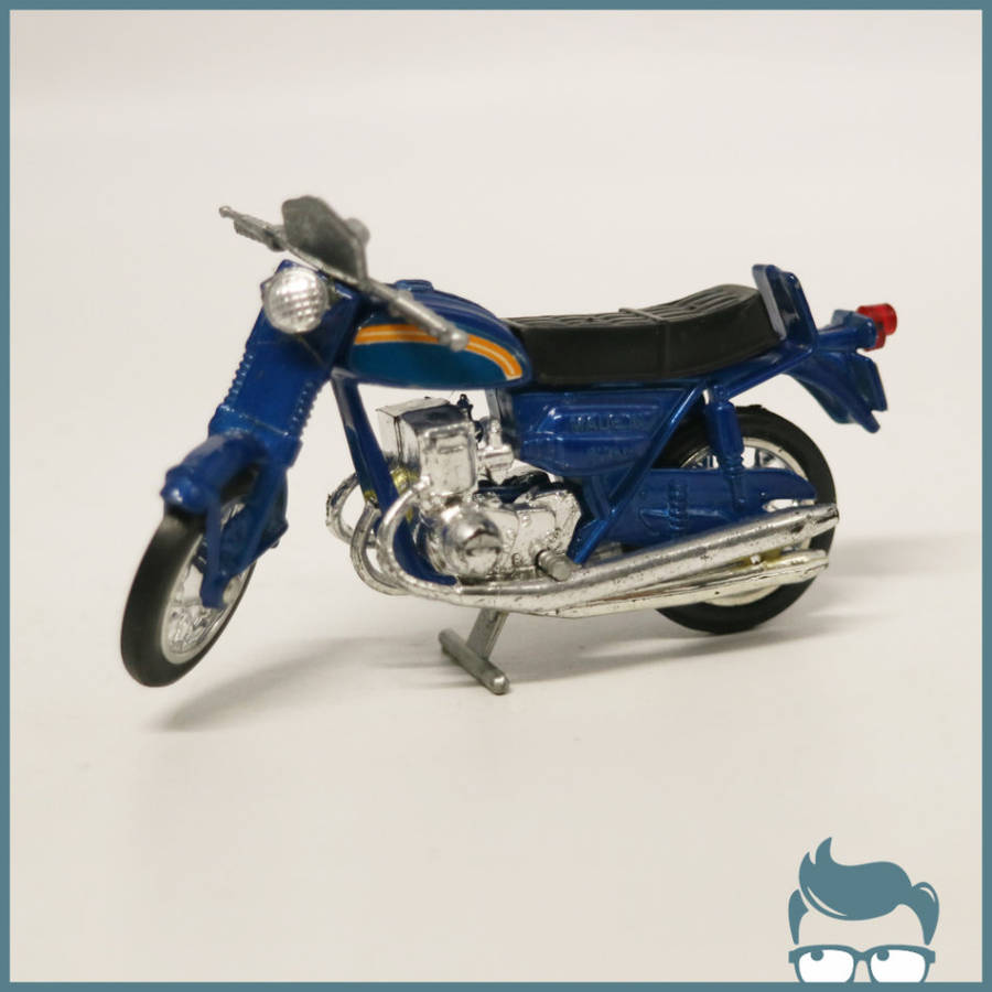 Vintage Detailed Die Cast Metal Motorcycle Scale 1:43