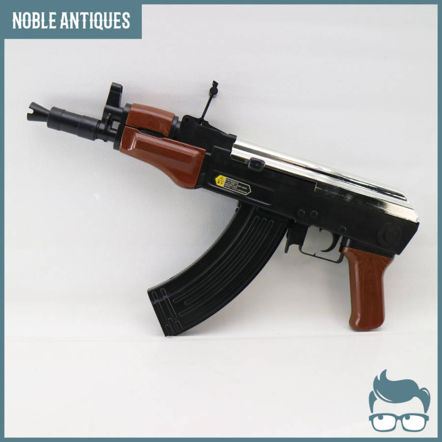 Large Spring Loaded Hard Plastic and Rubber Machine Gun!!! Scale 1:1