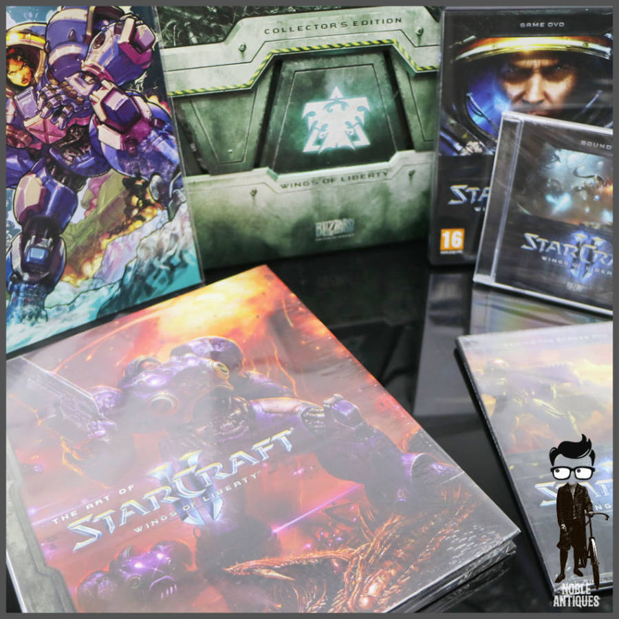 RARE!!! LARGE Original StarCraft Wings of Liberty Collectors Edition Box Set!!!