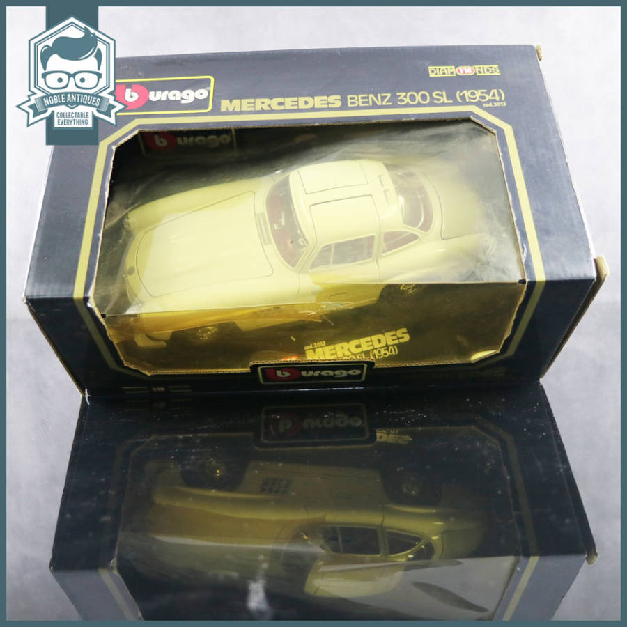 Boxed Die Cast Metal 1954 Mercedes Benz 300SL Scale 1:18!!!