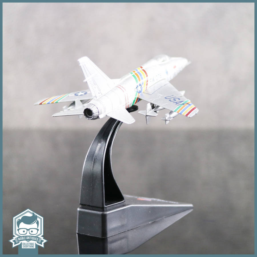 Die Cast Metal 1955 North American F-100 Super Sabre Plane Scale 1:100 (Original Blister Packaged)