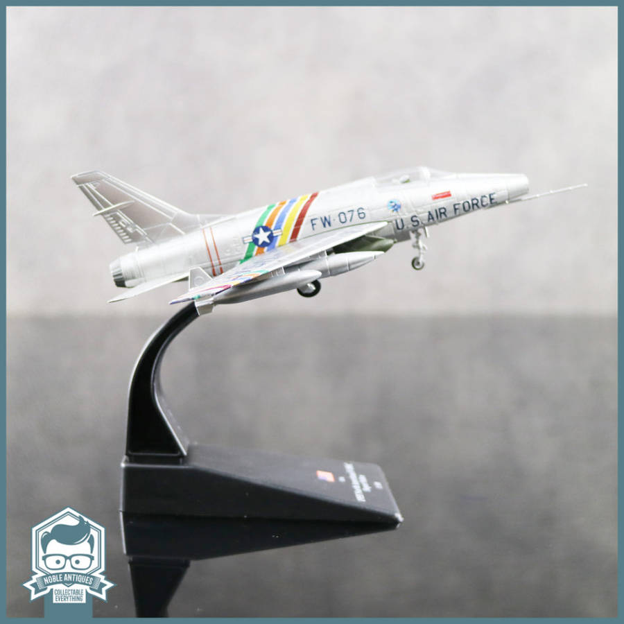 Die Cast Metal 1955 North American F-100 Super Sabre Plane Scale 1:100 (Original Blister Packaged)