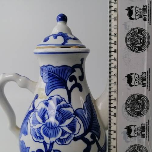 Ming Blue and White Tea Pot!!! No Cracks Or Chips!!!