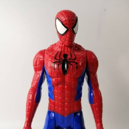 Large Articulated Spiderman Figurine!!!