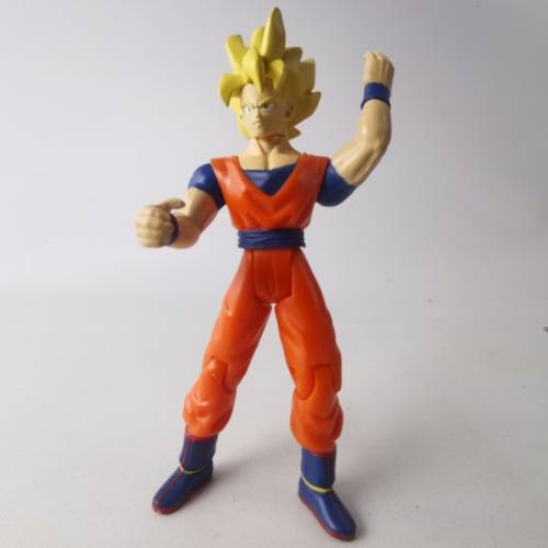 Original Dragon Ball Z Super Saiyan Son Goku Figurine!!! 130mm Tall