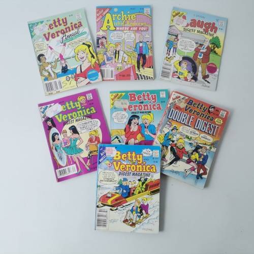 Vintage Mini Archie and Betty Comic Collection!!! Bid For All!!!