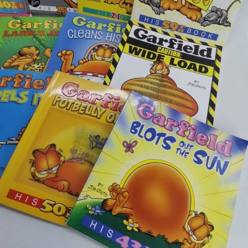 Large Original Garfield Comic Book Collection!!! Bid For All!!!