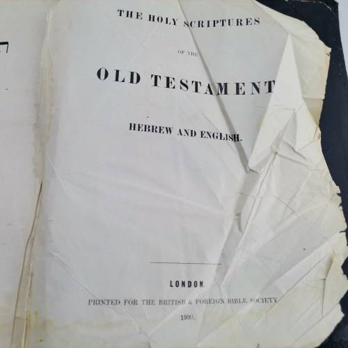 1930 - The Holy Scriptures Hebrew and English (Black Leather) !!!