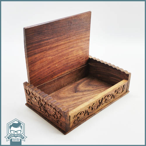 Vintage Highly Decorative Handcrafted Rosewood Trinket/Jewelry Box!!!