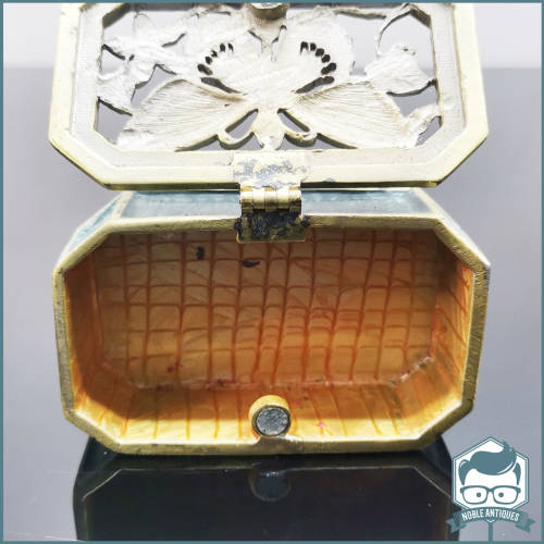 Detailed Butterfly Themed Fabergé Styled Trinket Box!!!