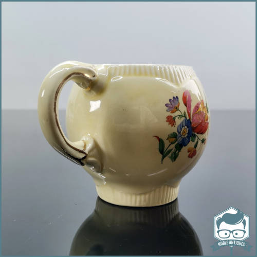Original Clarice Cliff Milk Jug!!! No Chips or cracks!!!