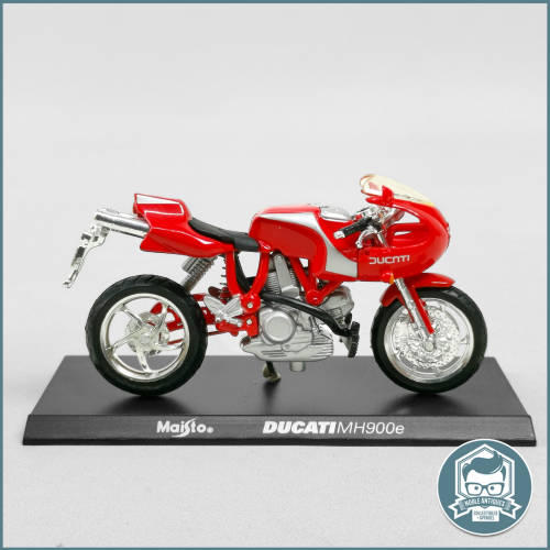Detailed Die Cast Maisto DUCATIMH900e Scale 1:18!!!