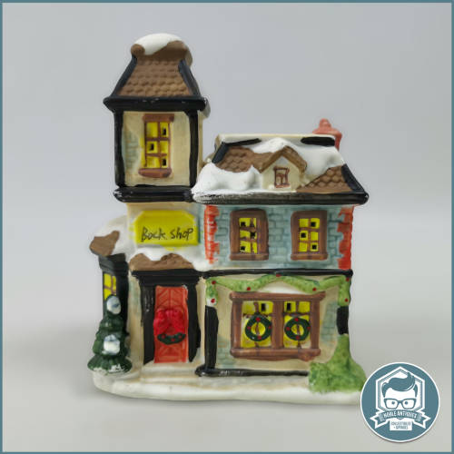 Vintage Porcelain Candle Winter House!!!