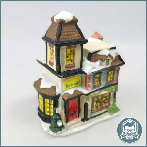 Vintage Porcelain Candle Winter House!!!