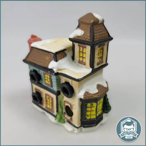 Vintage Porcelain Candle Winter House!!!