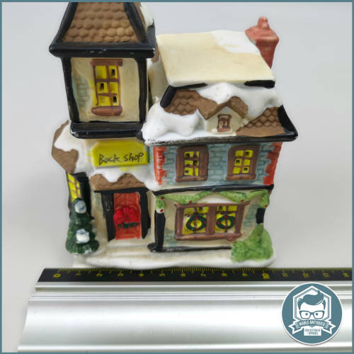 Vintage Porcelain Candle Winter House!!!