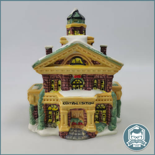 Vintage Porcelain Candle Winter House!!!