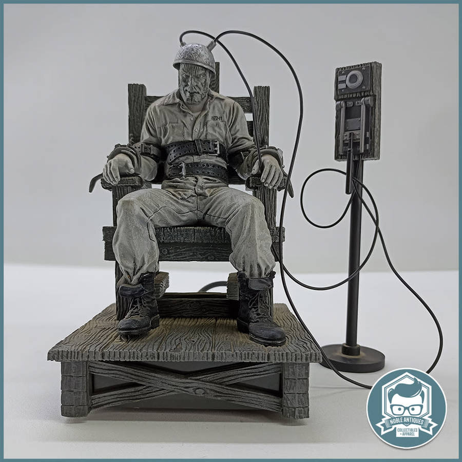 NECA Sin City Black and White Death Row Marv Figure !!!