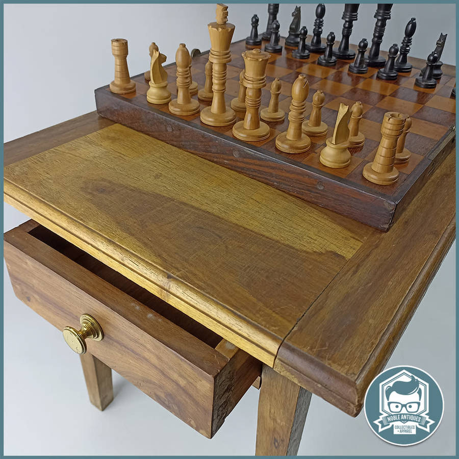FANTASTIC!!! Hand Crafted Wood and Brass Hinge Chess Table and Travel Table!!! 60cmx50cmx35cm