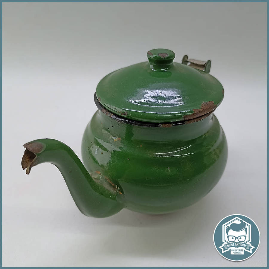 Small Vintage Green Enamelware Teapot!!!