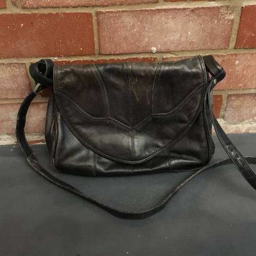 Vintage Soft Genuine Leather pouch (approx 200 x 170)