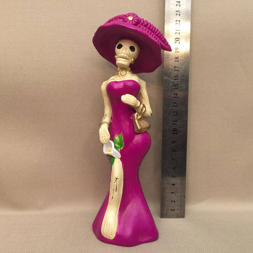 RETRO SCELETON LADY WITH WOBLY HEAD