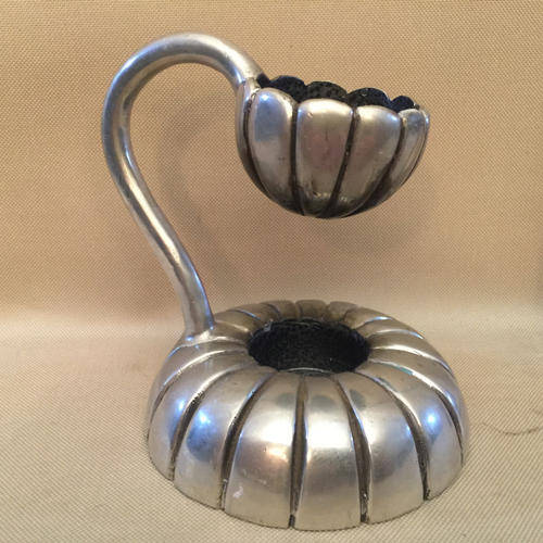 Metal "Growing Flower" Candle Stand