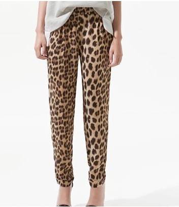 Leopard prited Haren style pans, size XXL-for size 36 and 38.100% cotton, shipping fee R30