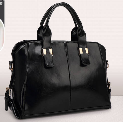 Noble style ladies large handbag with strape. Black color. Stock in ZA