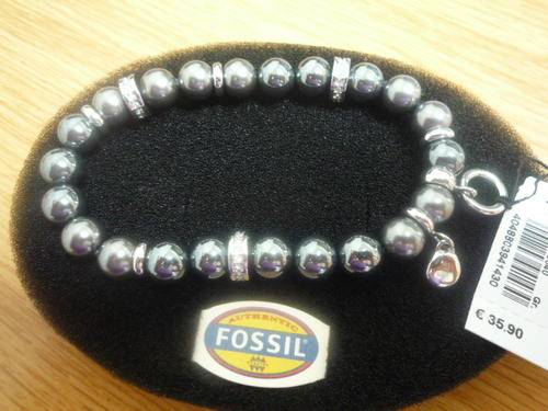 Fossil Bracelet - black perls & circonia charms