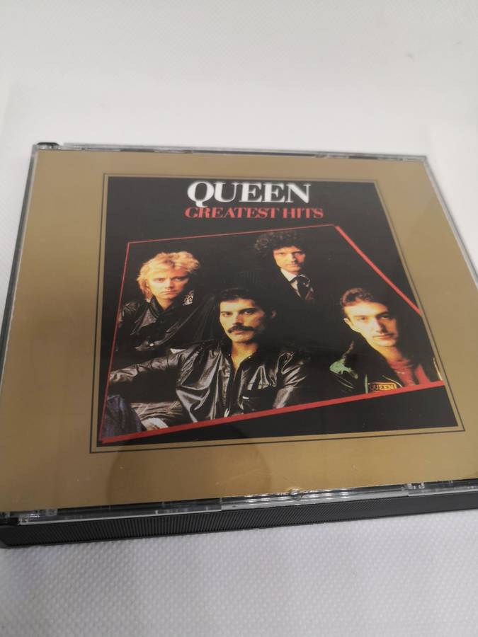 Queen  Greatest Hits I & II double CD