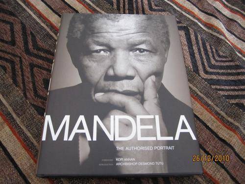ORIGINAL MANDELA AUTOGRAPHED BOOK "THE AUTHORISED PORTRAIT"