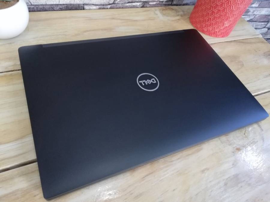(HyperBook) Dell Latitude 7490 Core i7-8650U/ 512GB SSD/ 16GB DDR4L/ UHD 620/ FHD / Warranty 2022