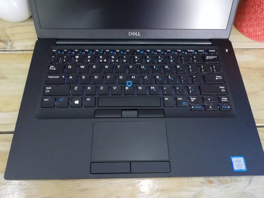 (HyperBook) Dell Latitude 7490 Core i7-8650U/ 512GB SSD/ 16GB DDR4L/ UHD 620/ FHD / Warranty 2022