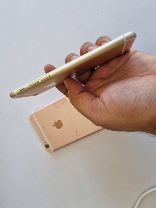 COMBO DEAL!! 2x iPhone 6 for sale (1x iPhone 6 + 1x iPhone 6s Plus)
