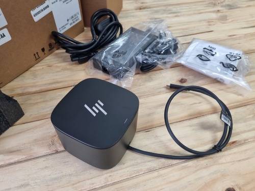 HP Thunderbolt Dock 120W Premium USB-C Docking Station (Brand New & Factory sealed!)