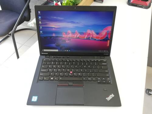 Lenovo ThinkPad X1 Carbon Core i7 Ultrabook/ 256GB NVMe SSD/ HD+ 1600x900p/ Backlit LED Keys/ 4G LTE