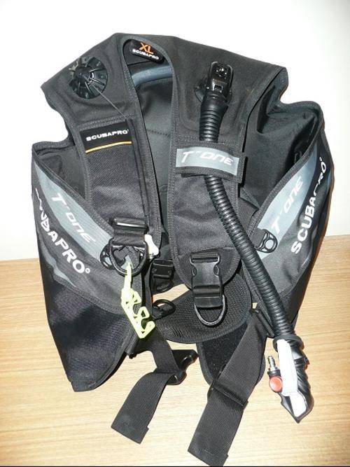 Scuba Pro T-one BCD size XL