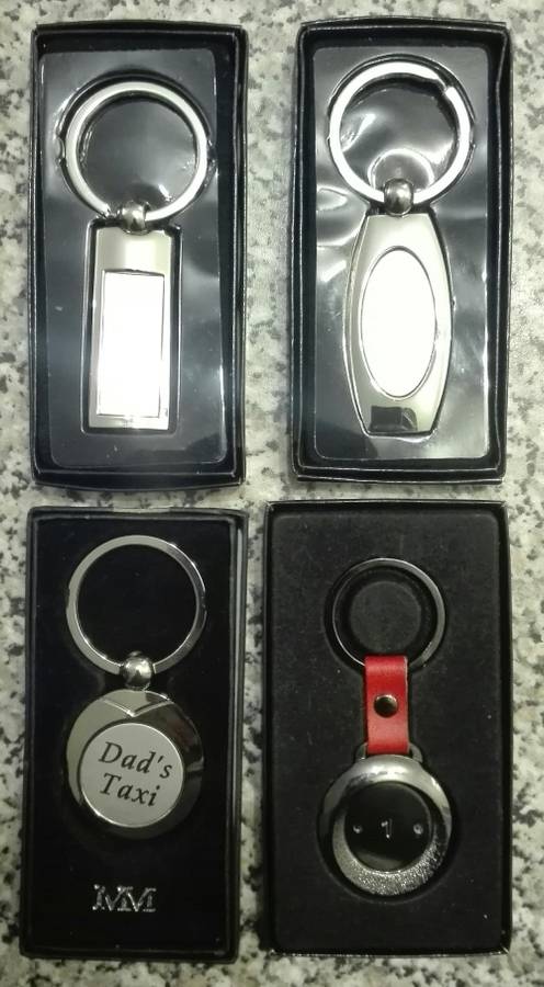 FATHER'S DAY SPECIAL!!!  Pocket Knife+Keyring with Gillette Splash Hamper